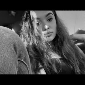 Meet your Posher, Britney